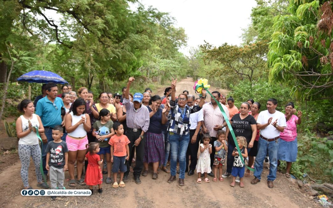 Alcaldía de Granada inaugura mejoramiento de camino en comunidad Las Prusias, El Chinchorro.